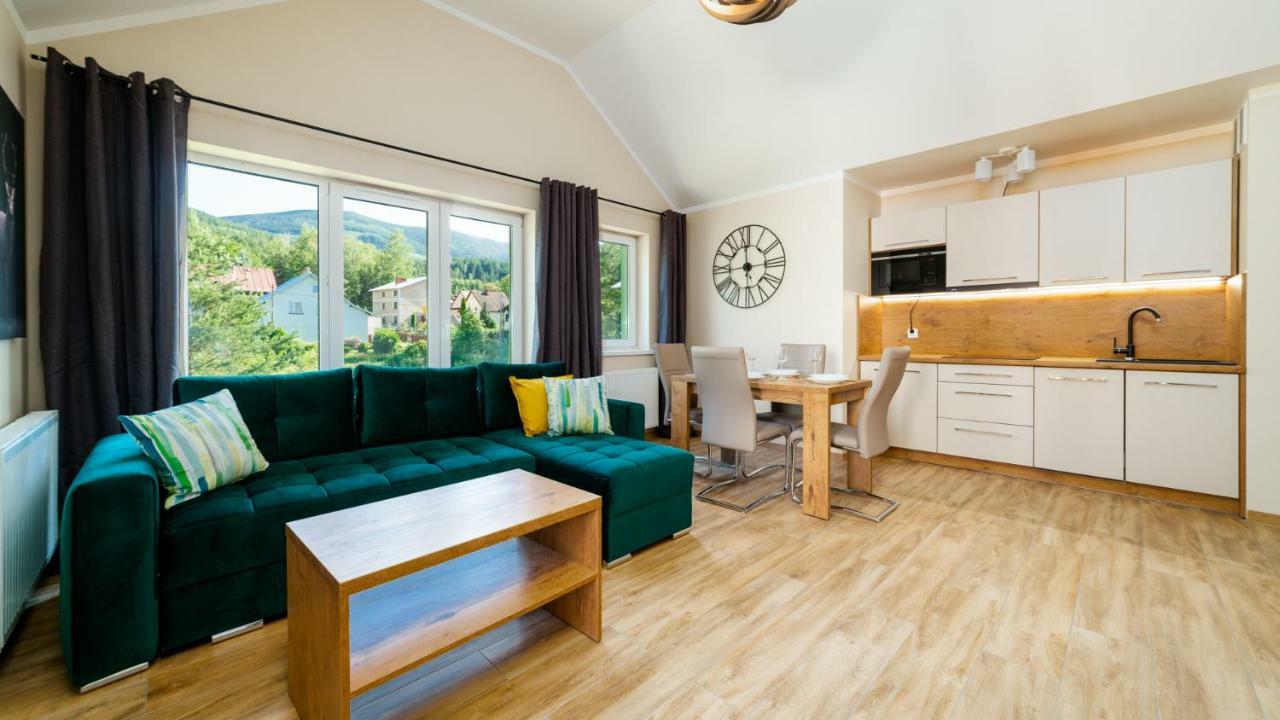 Apartamenty Everysky - Emilii Plater 18-18A Karpacz Esterno foto