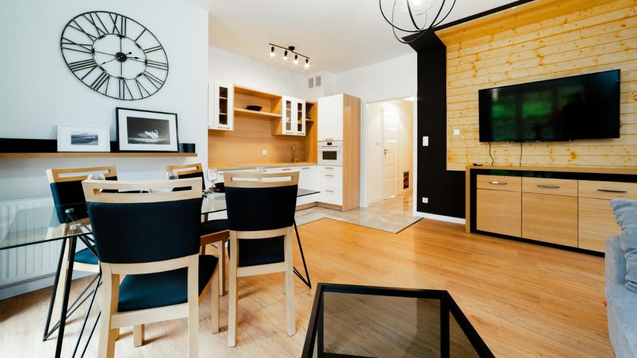 Apartamenty Everysky - Emilii Plater 18-18A Karpacz Esterno foto